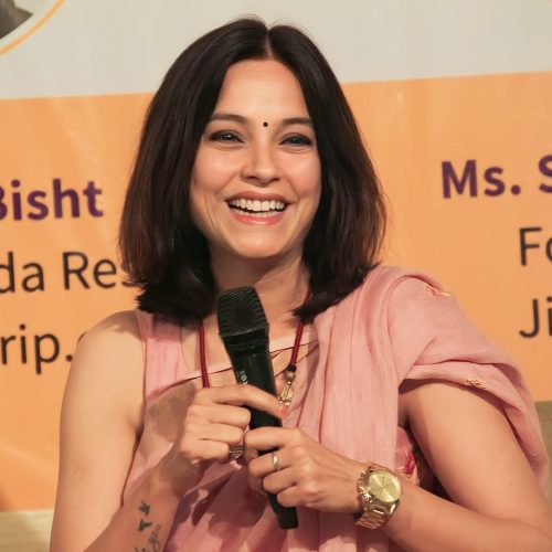 sarika sarika